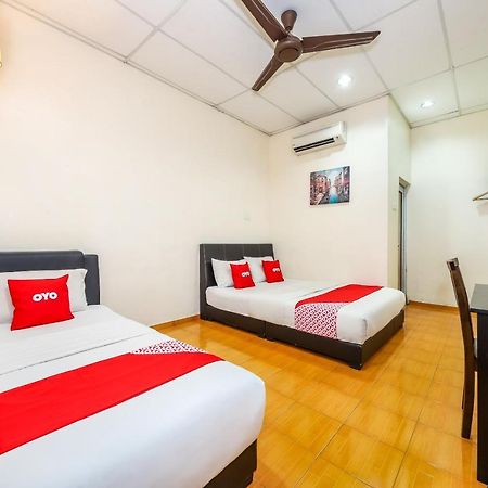 Hôtel Oyo 89763 Bluewater à Mersing Extérieur photo