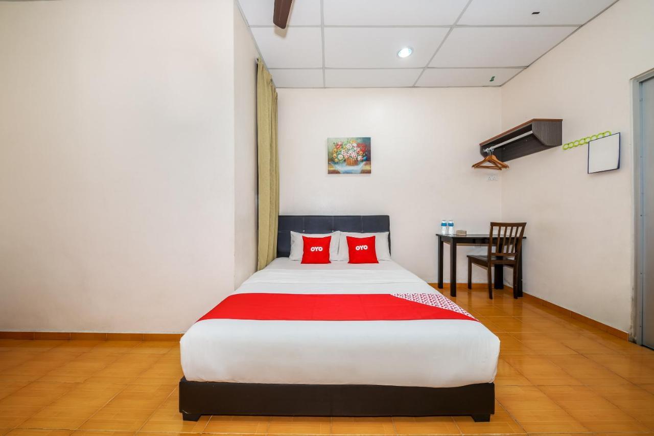 Hôtel Oyo 89763 Bluewater à Mersing Extérieur photo