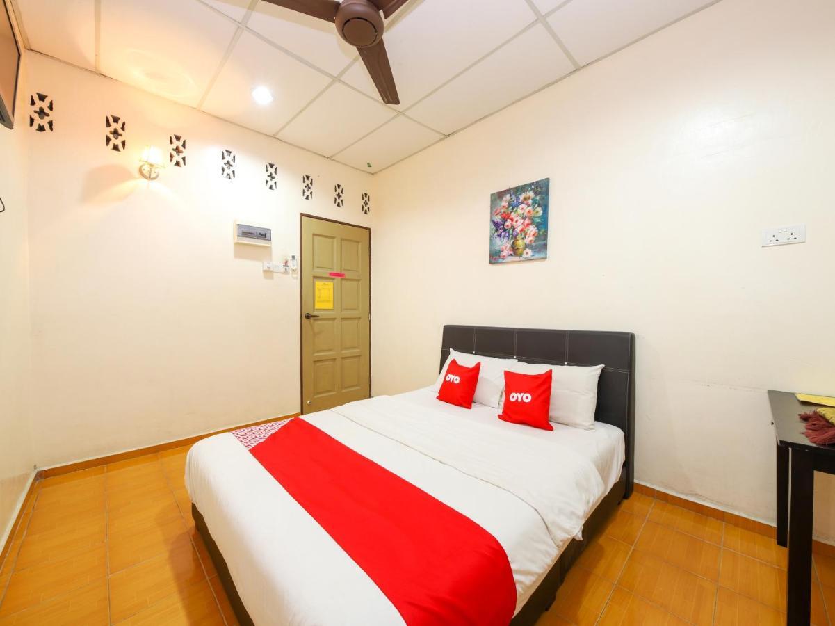 Hôtel Oyo 89763 Bluewater à Mersing Extérieur photo